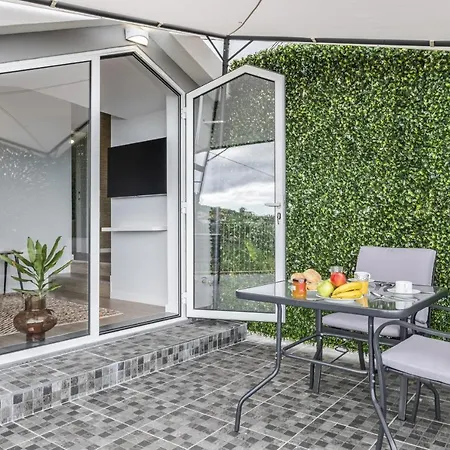 Upland Ii By Madeira Sun Travel Διαμέρισμα