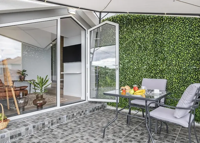 Upland Ii By Madeira Sun Travel 公寓